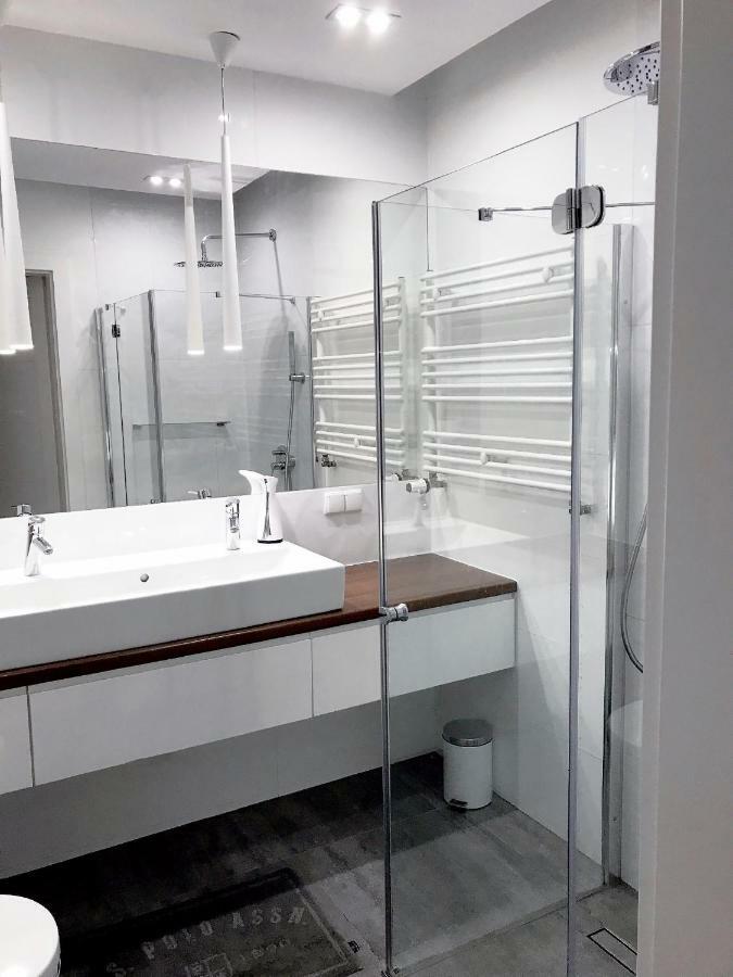 Icon Apartments Centrum 68 ヴロツワフ エクステリア 写真
